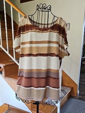 👚TRUSELF Casual Striped Short-Sleeve Top in Brown and Cream